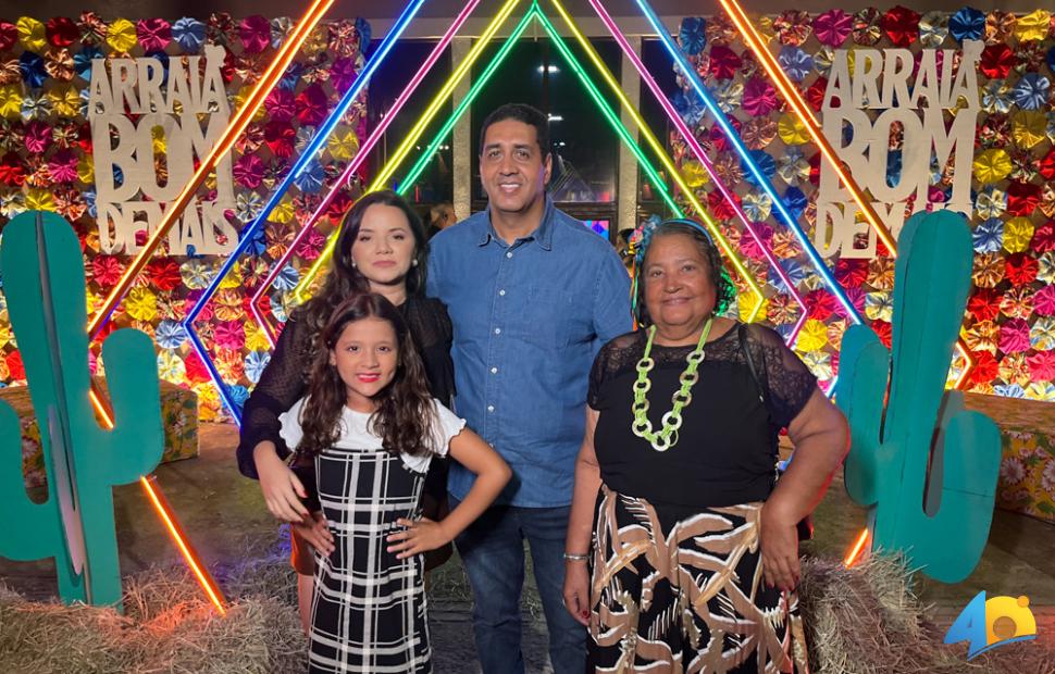 Arrai´-Bom-Demais-Adufal-na-Chez-Marie-12-06-2015 (1)