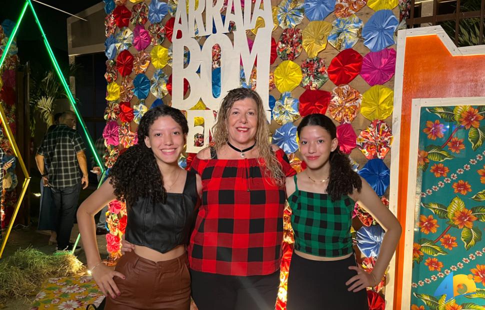 Arrai´-Bom-Demais-Adufal-na-Chez-Marie-12-06-2015 (19)