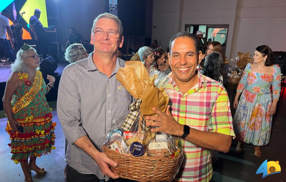 Arrai´-Bom-Demais-Adufal-na-Chez-Marie-12-06-2015 (208)