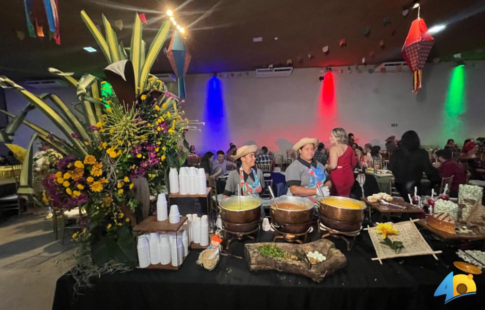 Arrai´-Bom-Demais-Adufal-na-Chez-Marie-12-06-2015 (313)