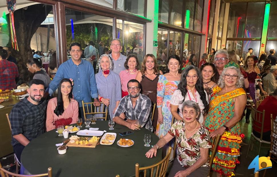 Arrai´-Bom-Demais-Adufal-na-Chez-Marie-12-06-2015 (35)