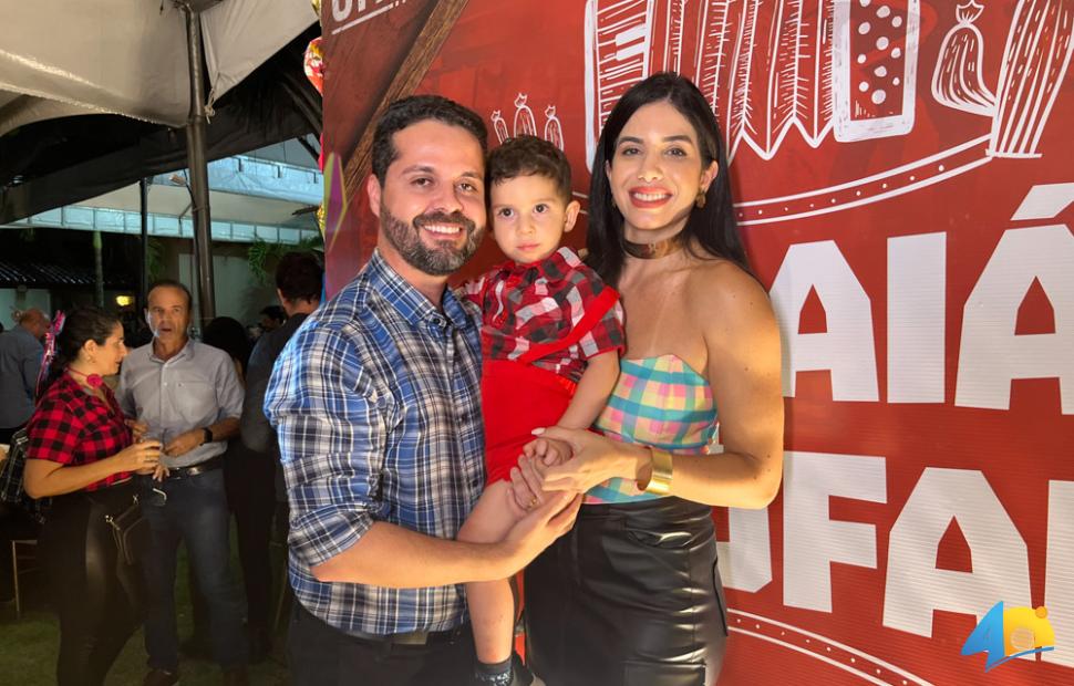 Arrai´-Bom-Demais-Adufal-na-Chez-Marie-12-06-2015 (6)