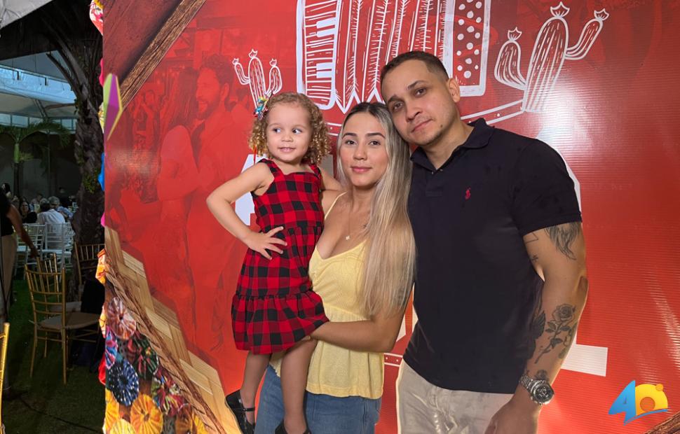 Arrai´-Bom-Demais-Adufal-na-Chez-Marie-12-06-2015 (85)