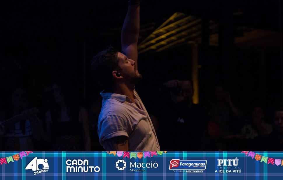 Arraiá-Cafe-de-La-Musique-Banda-Eva-e Toninho-18-06-2016 (108)