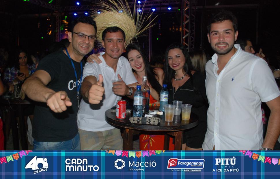 Arraiá-Cafe-de-La-Musique-Banda-Eva-e Toninho-18-06-2016 (11)