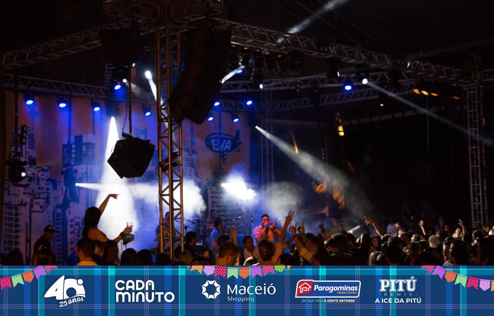 Arraiá-Cafe-de-La-Musique-Banda-Eva-e Toninho-18-06-2016 (111)