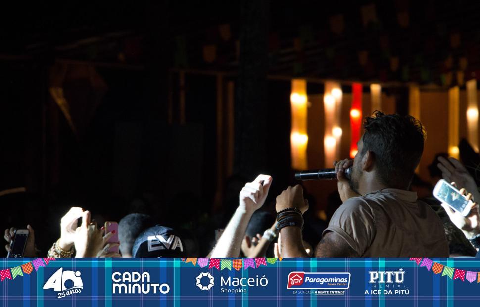 Arraiá-Cafe-de-La-Musique-Banda-Eva-e Toninho-18-06-2016 (115)