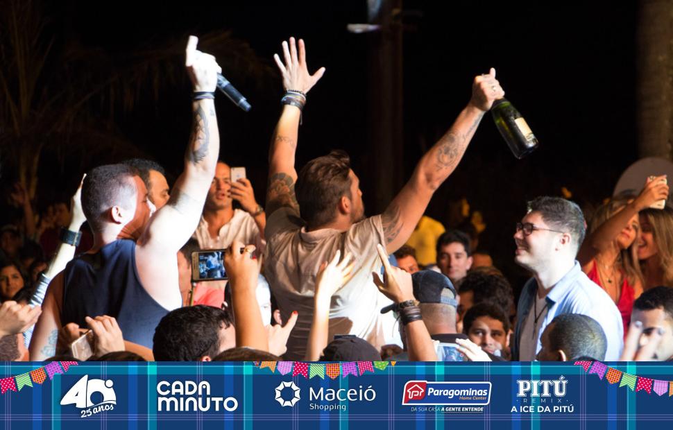 Arraiá-Cafe-de-La-Musique-Banda-Eva-e Toninho-18-06-2016 (117)