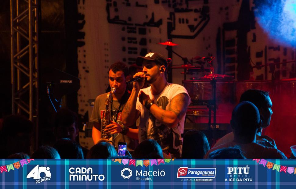 Arraiá-Cafe-de-La-Musique-Banda-Eva-e Toninho-18-06-2016 (122)