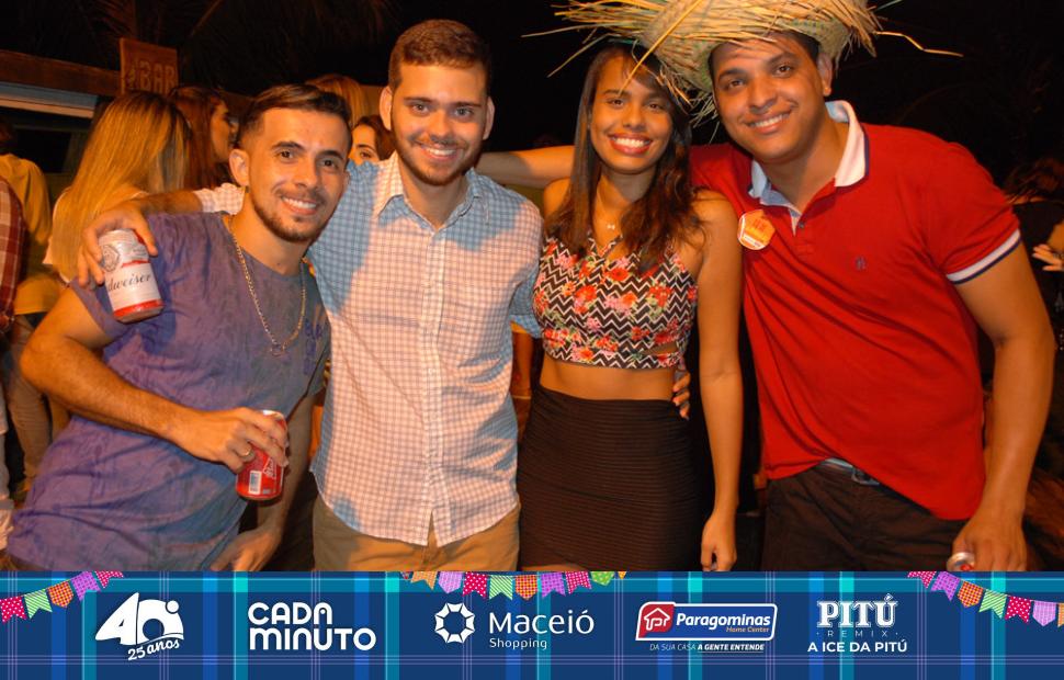 Arraiá-Cafe-de-La-Musique-Banda-Eva-e Toninho-18-06-2016 (148)