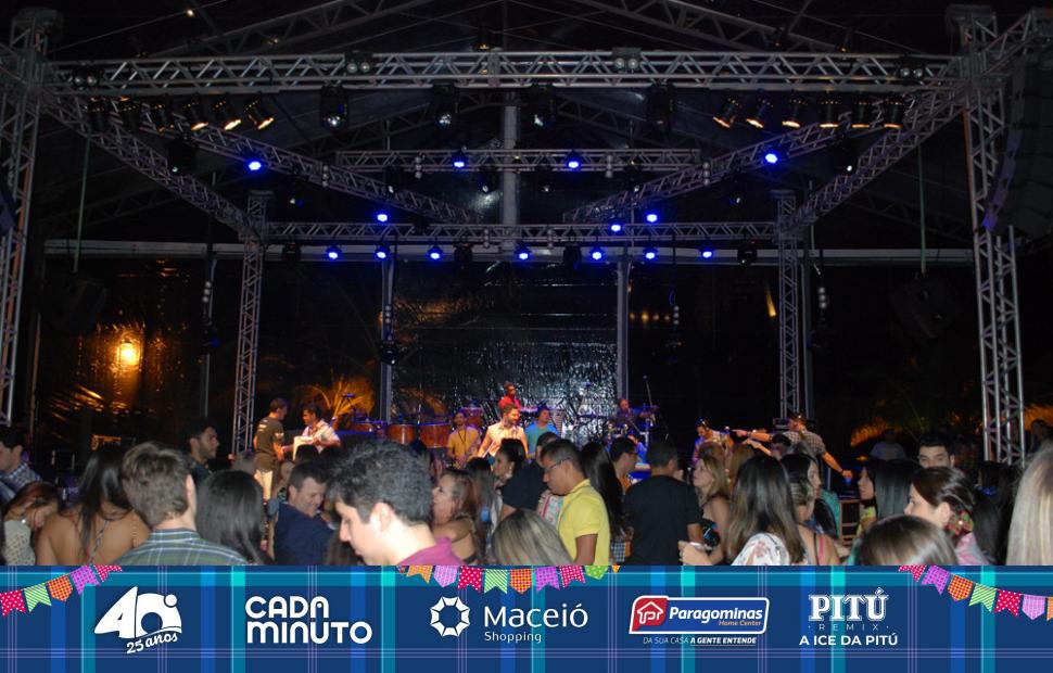 Arraiá-Cafe-de-La-Musique-Banda-Eva-e Toninho-18-06-2016 (150)