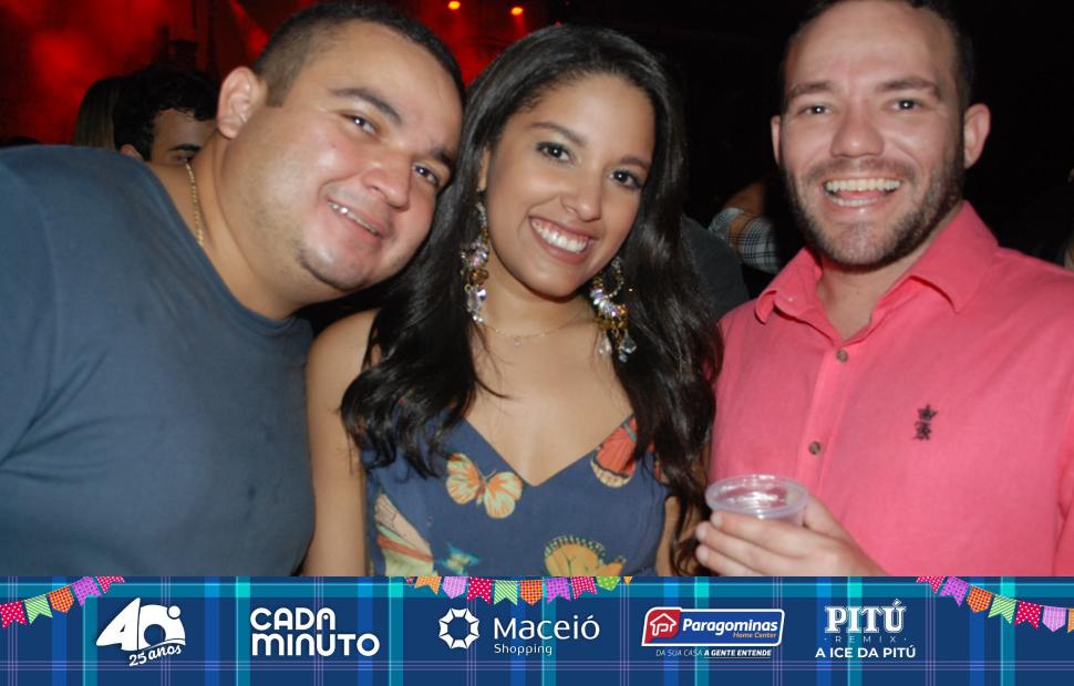 Arraiá-Cafe-de-La-Musique-Banda-Eva-e Toninho-18-06-2016 (157)