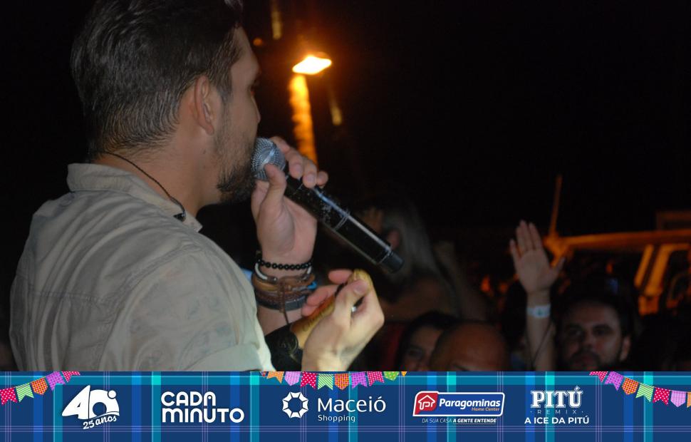 Arraiá-Cafe-de-La-Musique-Banda-Eva-e Toninho-18-06-2016 (161)