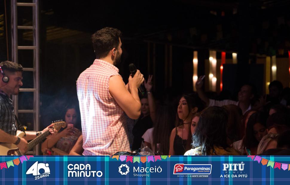 Arraiá-Cafe-de-La-Musique-Banda-Eva-e Toninho-18-06-2016 (173)