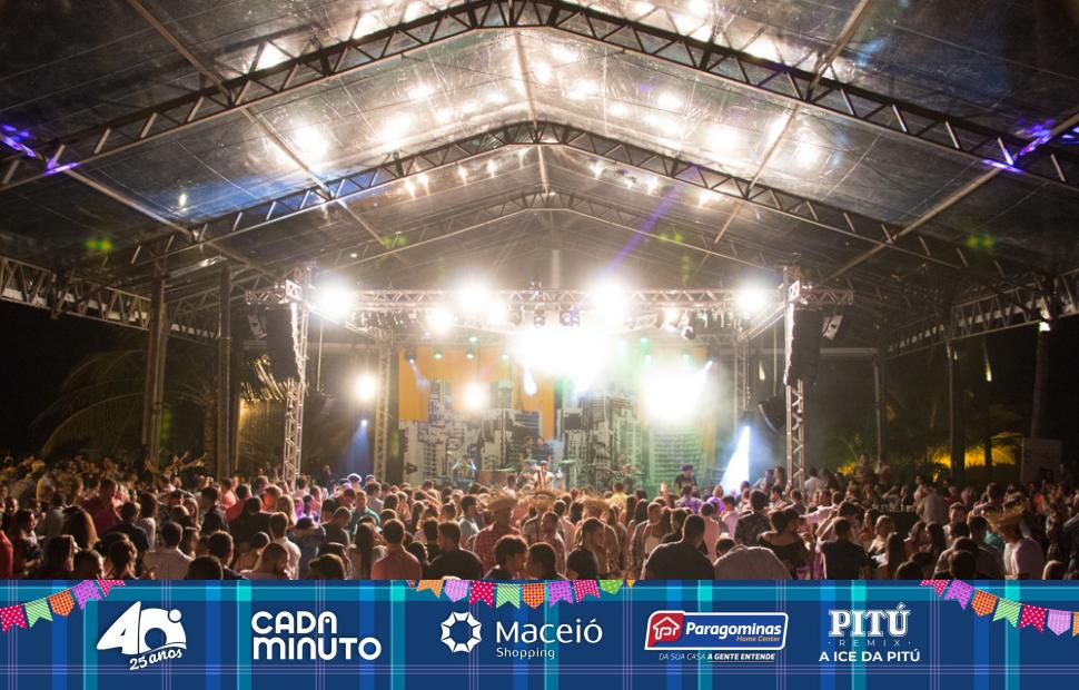 Arraiá-Cafe-de-La-Musique-Banda-Eva-e Toninho-18-06-2016 (181)