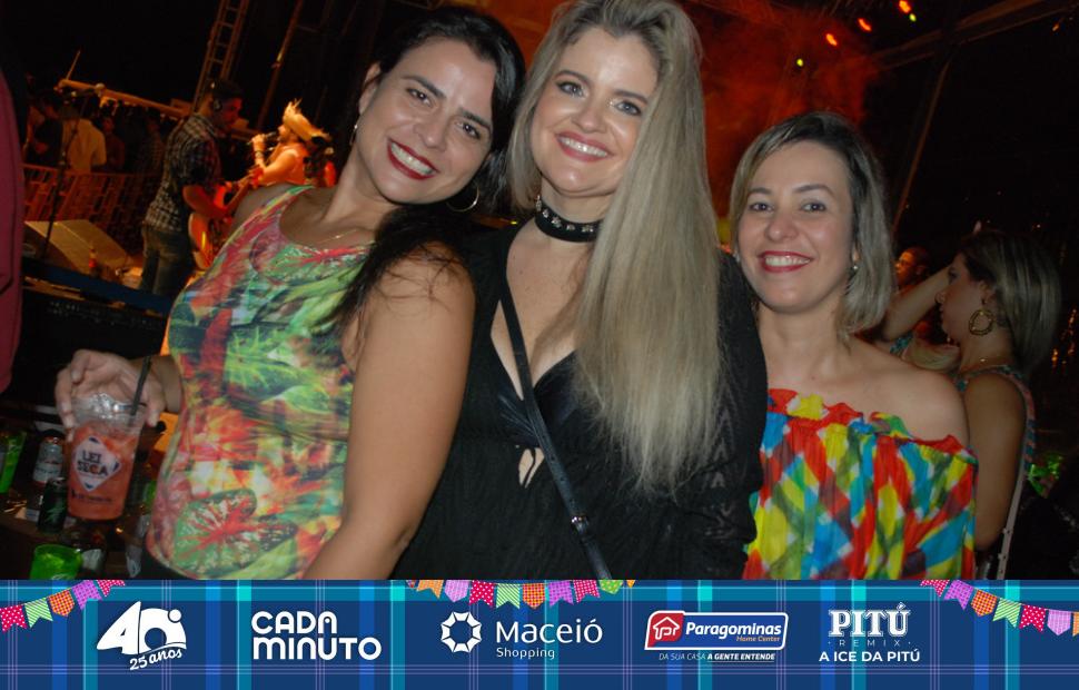 Arraiá-Cafe-de-La-Musique-Banda-Eva-e Toninho-18-06-2016 (20)