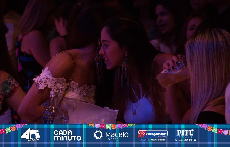 Arraiá-Cafe-de-La-Musique-Banda-Eva-e Toninho-18-06-2016 (44)