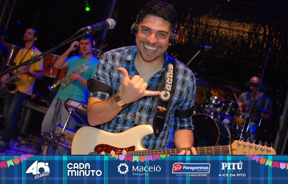 Arraiá-Cafe-de-La-Musique-Banda-Eva-e Toninho-18-06-2016 (60)