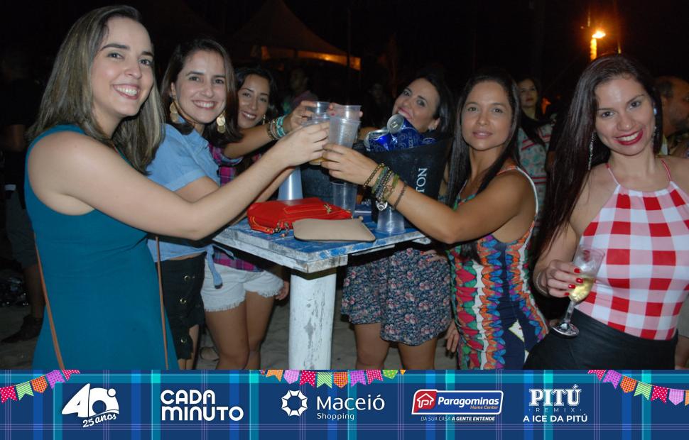 Arraiá-Cafe-de-La-Musique-Banda-Eva-e Toninho-18-06-2016 (63)