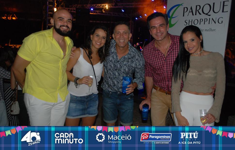 Arraiá-Cafe-de-La-Musique-Banda-Eva-e Toninho-18-06-2016 (65)