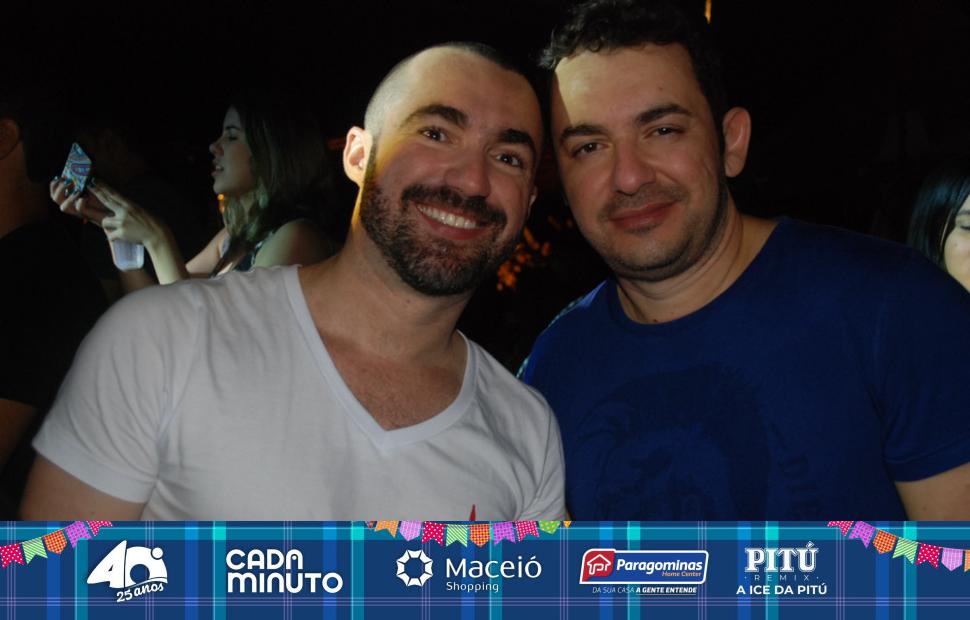 Arraiá-Cafe-de-La-Musique-Banda-Eva-e Toninho-18-06-2016 (84)