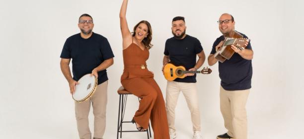 Grupo Cai Dentro celebra 15 anos com roda de samba no Espaço Armazém
