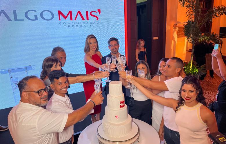15 anos Algo Mais Comunicação Corporativa