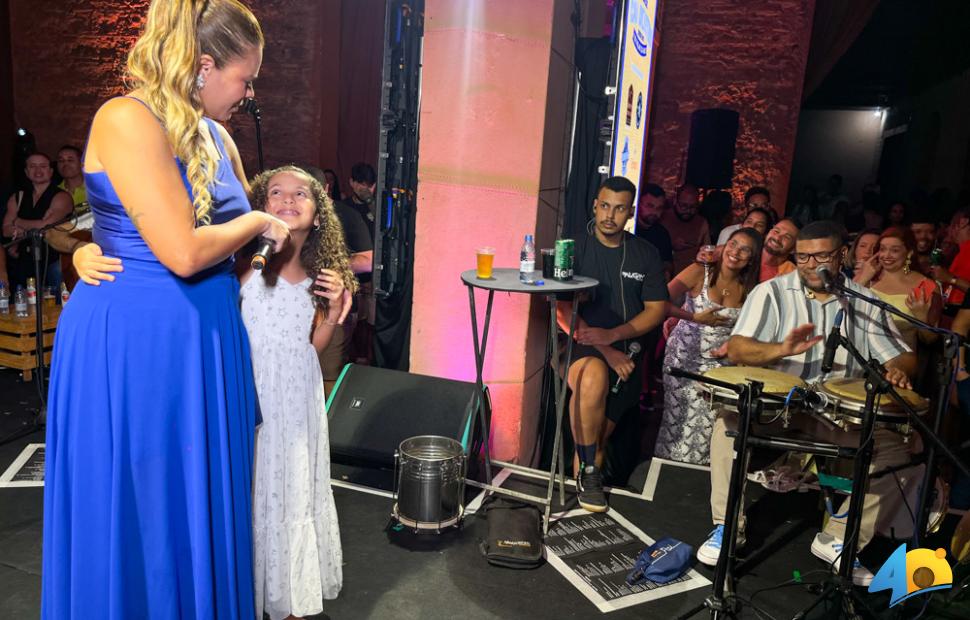 Banda-Cai-Dentro-15-anos-11-10-2025 (202)