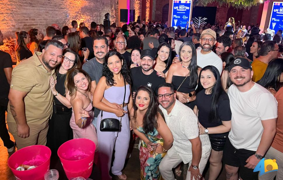 Banda-Cai-Dentro-15-anos-11-10-2025 (3)