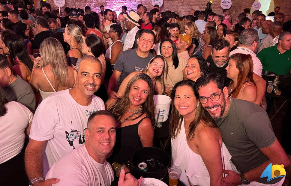 Banda-Cai-Dentro-15-anos-11-10-2025 (9)