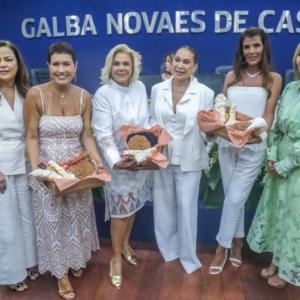 Título de Cidadã Honorária a Danielle Santoro, Cacilda Sampaio e Anna Paola Frade