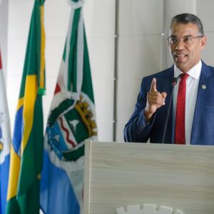Melhorias em terminais e pontos de ônibus são reivindicadas em sessão da Câmara de Maceió