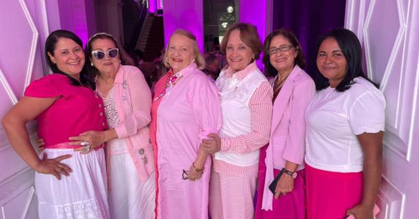 Desfile Leilão Solidário