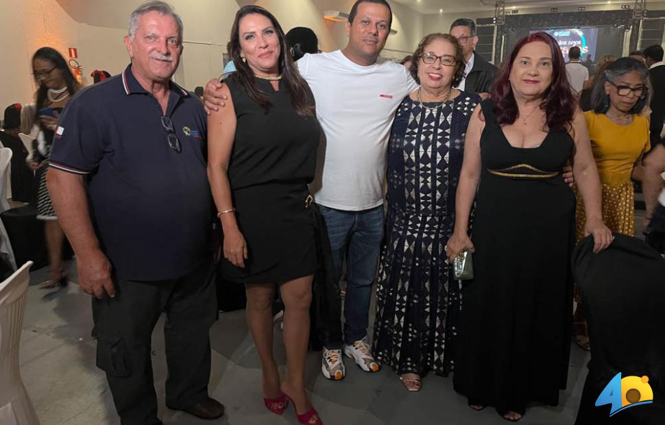 Baile-Anos-Dourados-Iate-Clube-Pajussara-22-11-2025 (11)