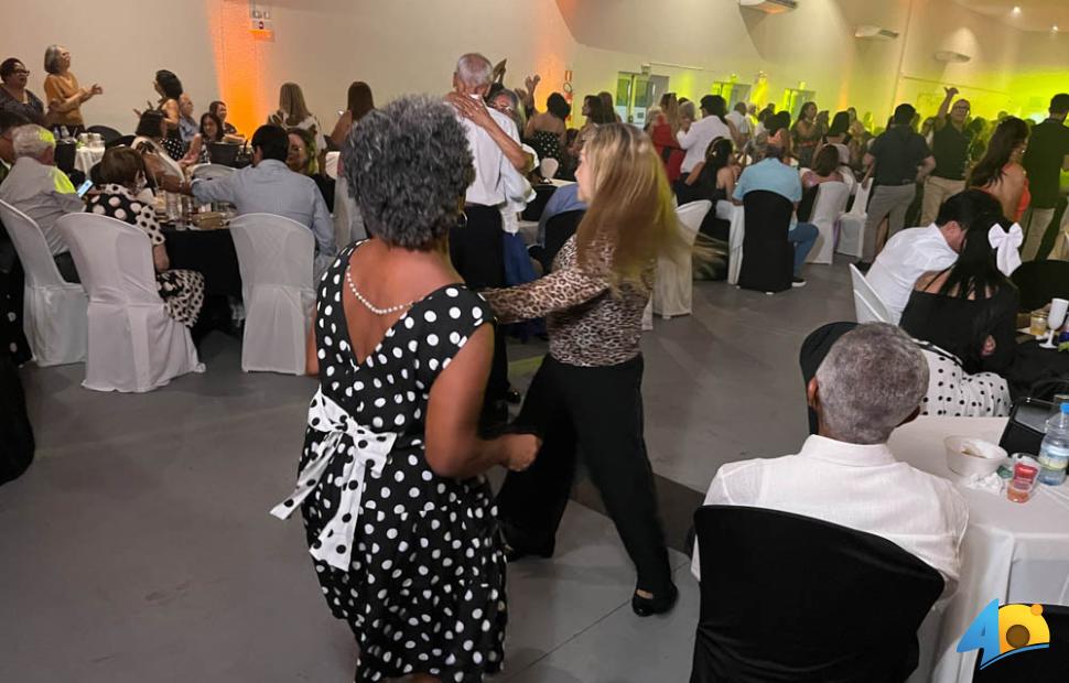 Baile-Anos-Dourados-Iate-Clube-Pajussara-22-11-2025 (170)