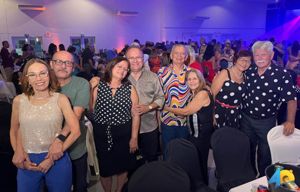 Baile-Anos-Dourados-Iate-Clube-Pajussara-22-11-2025 (182)
