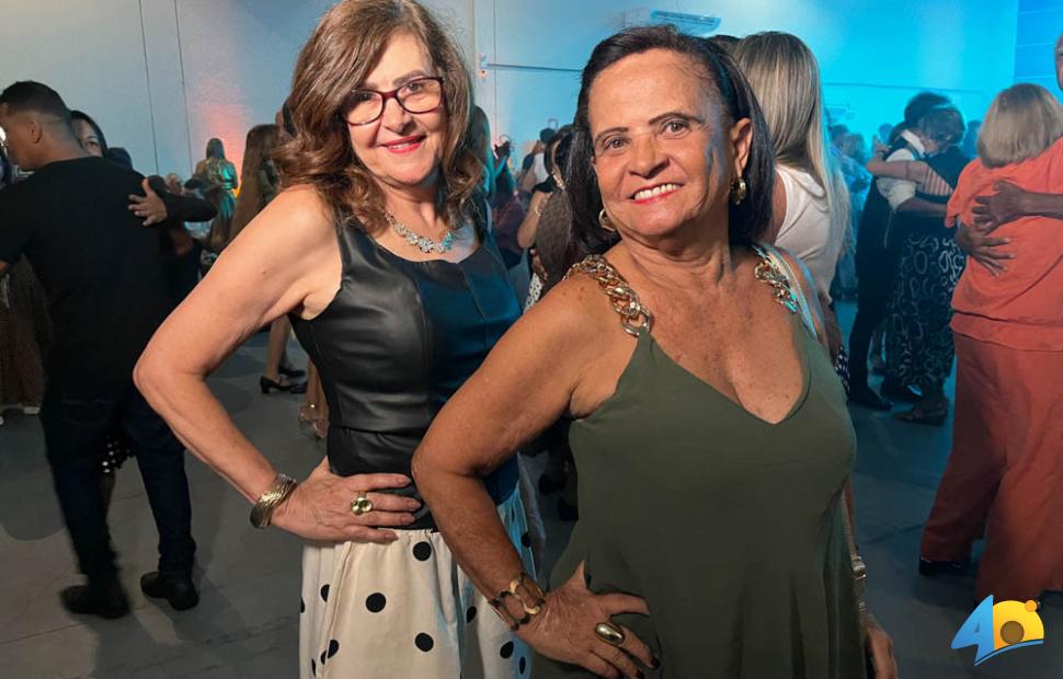 Baile-Anos-Dourados-Iate-Clube-Pajussara-22-11-2025 (42)