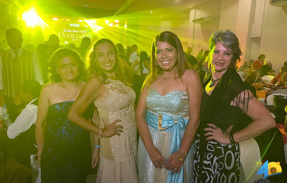 Baile-Anos-Dourados-Iate-Clube-Pajussara-22-11-2025 (79)