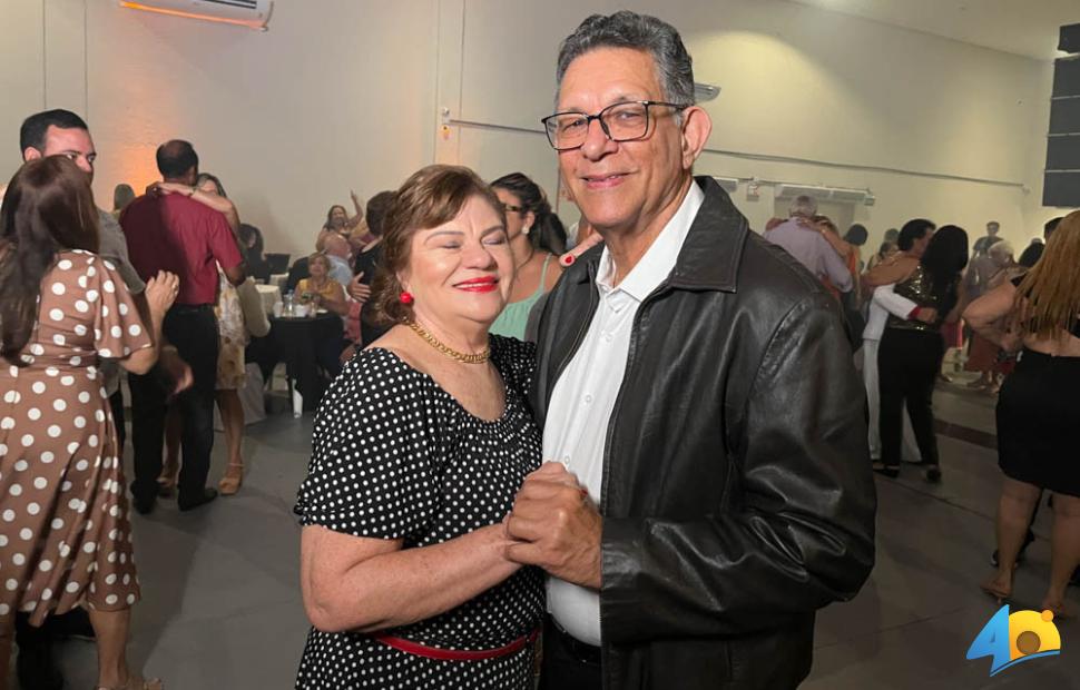 Baile-Anos-Dourados-Iate-Clube-Pajussara-22-11-2025 (80)