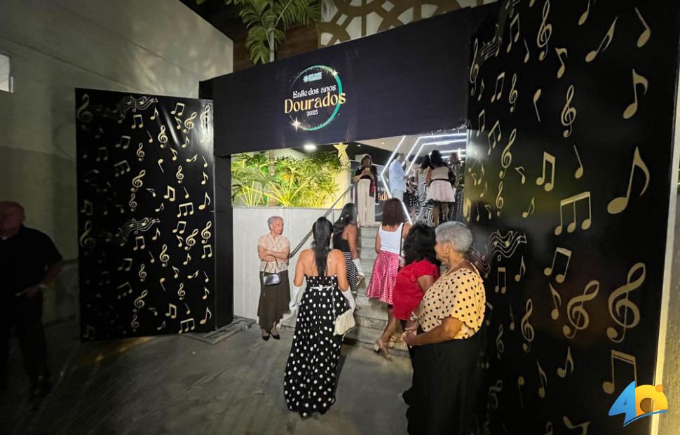 Baile-Anos-Dourados-Iate-Clube-Pajussara-22-11-2025 (97)