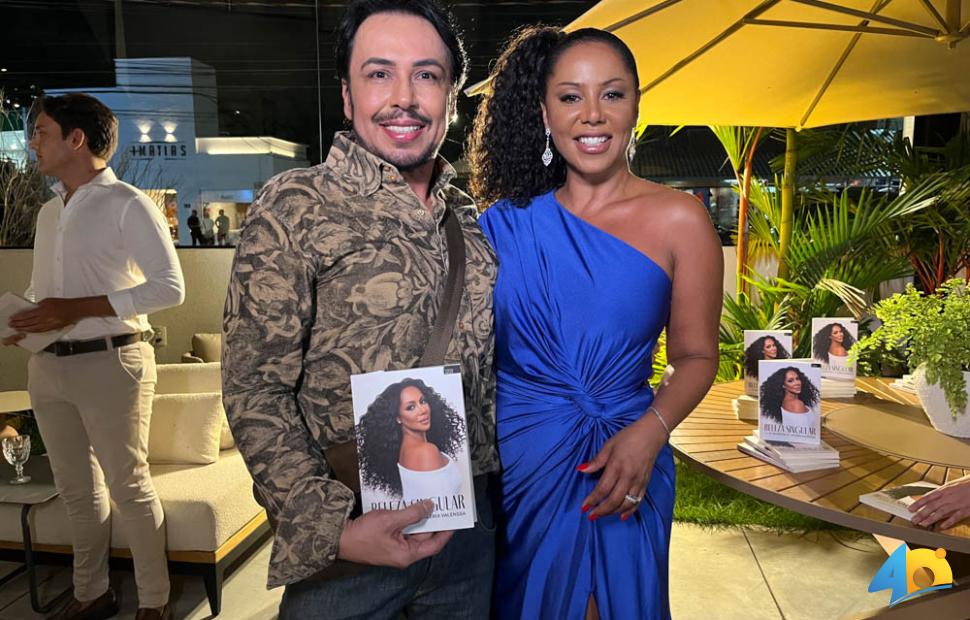 lançamento-do-livri-beleza-singular-valeria-valenssa-26-11-2025-Lojas-Matias-Design (38)