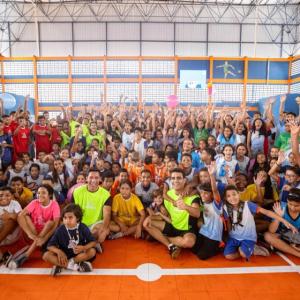 JHC e Rodrigo Cunha entregam Ginásio Tenente Madalena totalmente reformado