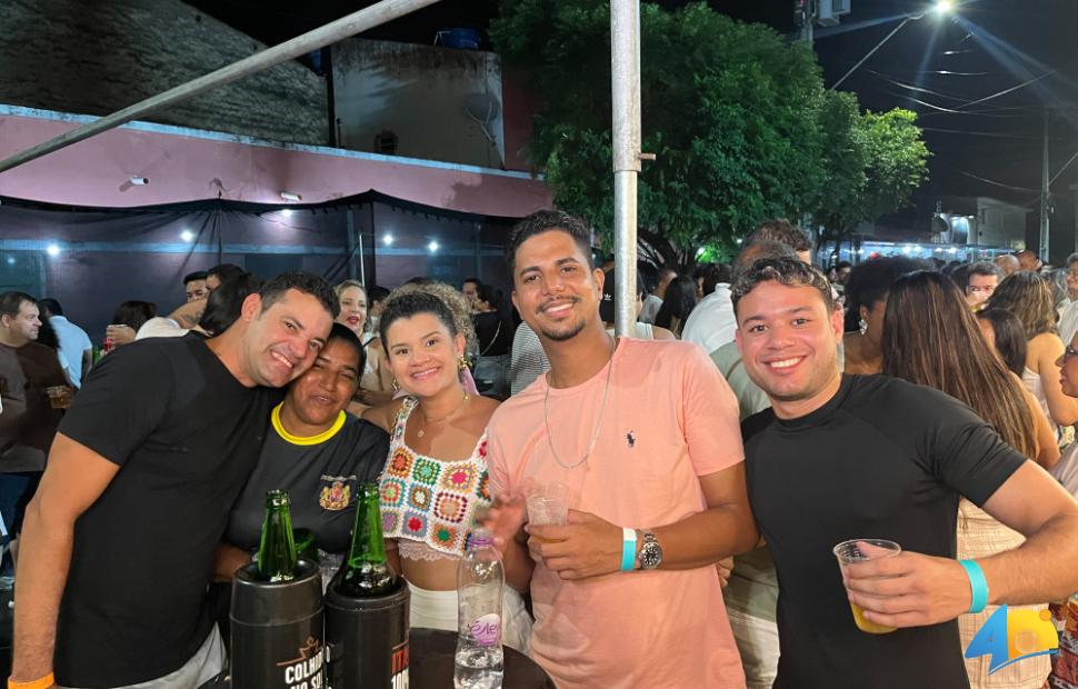 Pré-Revellon-Bombar-Samba-da-Periferia-e-convivados-29-12-2024 (140)