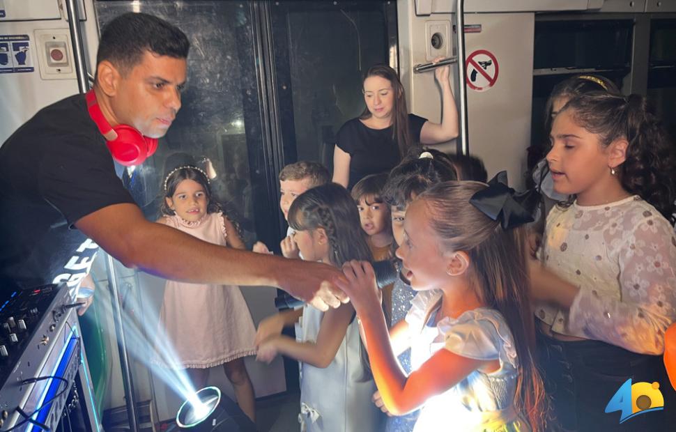 Aniversário- 9-anos-Joaquina-Balada-no-trem-07-01-2026 (128)