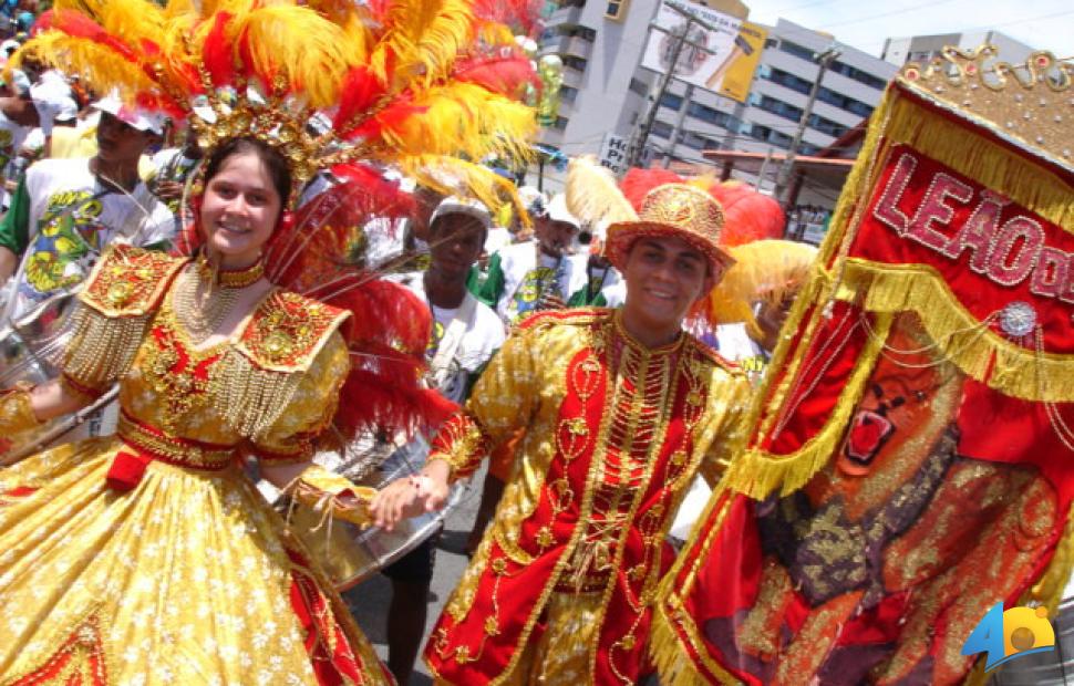 Desfile-do-Pinto-da-Madrugada-2006 (108)