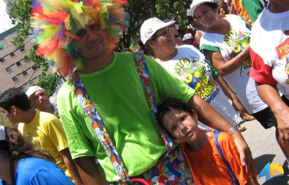 Desfile-do-Pinto-da-Madrugada-2006 (149)