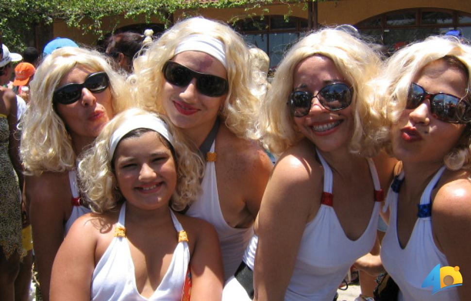 Desfile-do-Pinto-da-Madrugada-2006 (158)