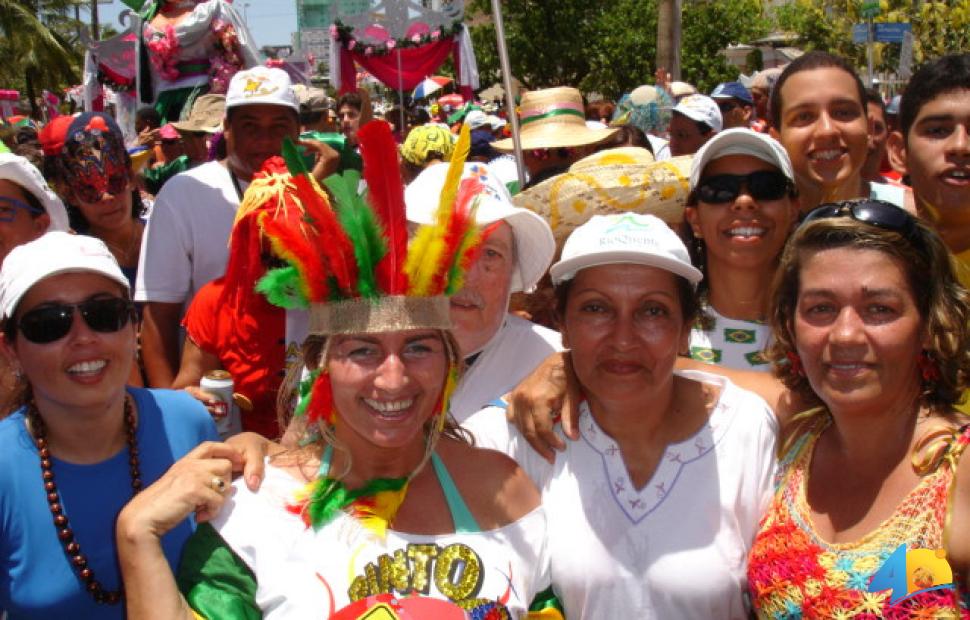Desfile-do-Pinto-da-Madrugada-2006 (319)