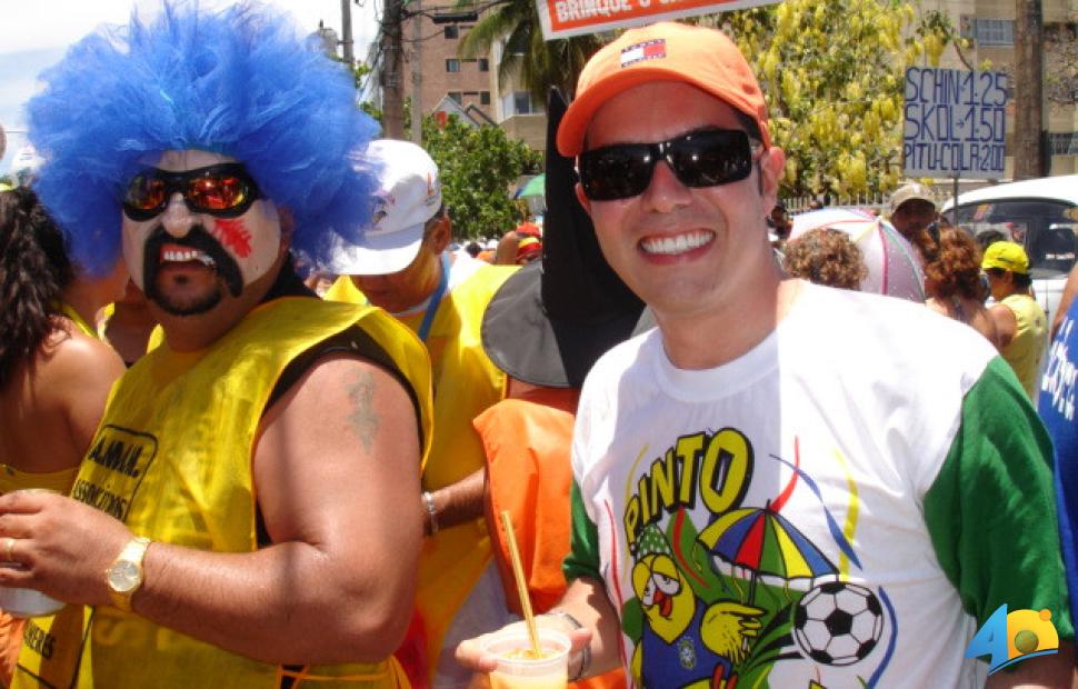 Desfile-do-Pinto-da-Madrugada-2006 (350)