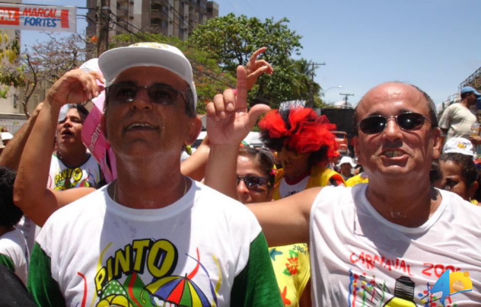 Desfile-do-Pinto-da-Madrugada-2006 (360)